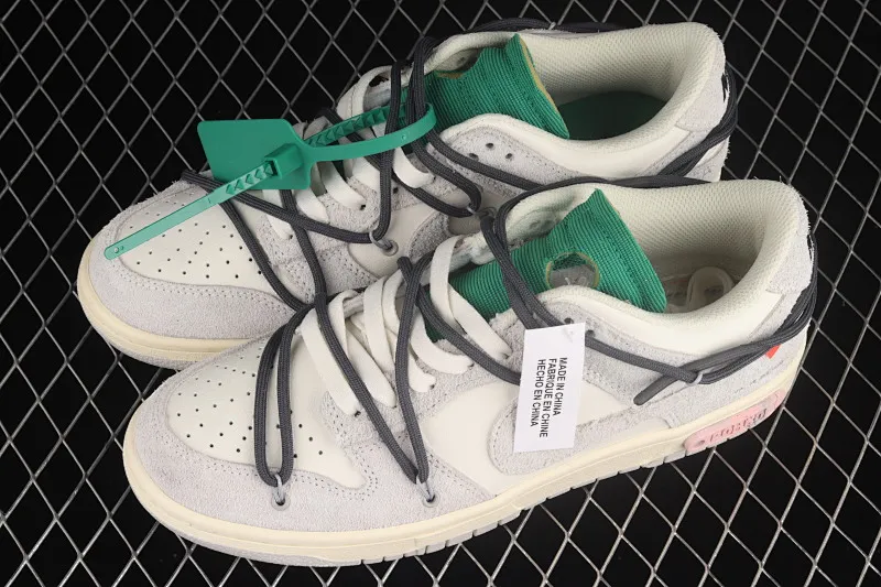 All categories Nk SB Dunk series Nk SB Dunk Low low-top sneakers cost-effective version OF x Nk Dunk Low OW SB smashing backboard fashion casual sneakers DJ0950-115
